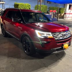2019 Ford Explorer