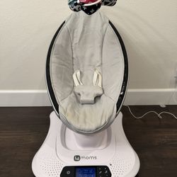 4moms MamaRoo 4 Infant Seat - Gray
