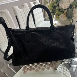 Large travel tote black bag