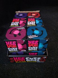 Needoh fuzzball flower power 12 pack case