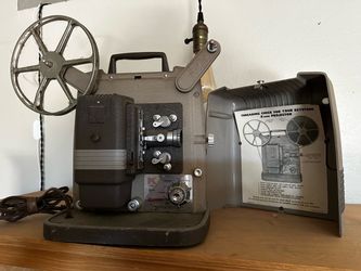 Vintage Keystone K-100 8mm film projector
