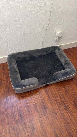 Dog bed