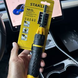 Stanley Multi-bit Ratcheting Screwdriver 