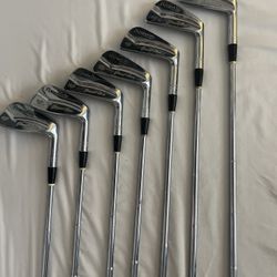 Golf Clubs 