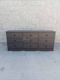 Gray Matte Bedroom Dresser!