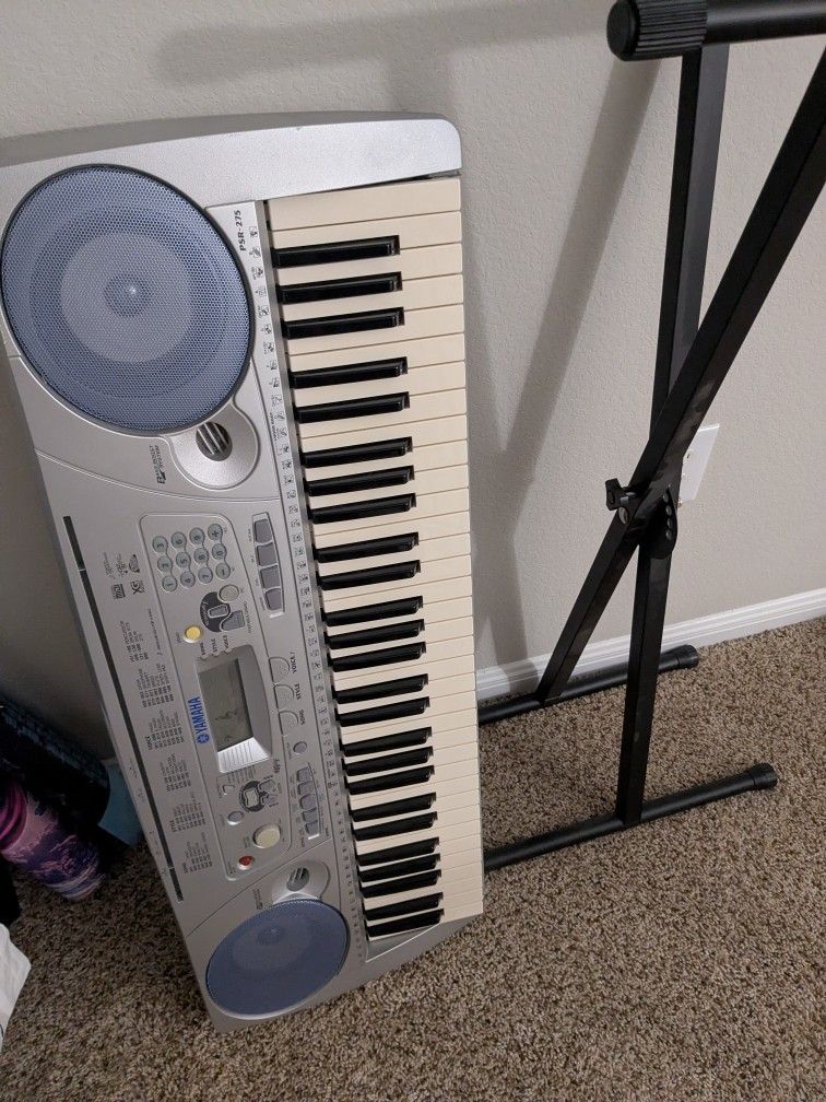 Yamaha Keyboard