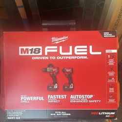 Milwaukee Impact/Drill Set 