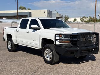 2017 Chevrolet Silverado 1500 4WD TRUCK LOW MI CHEVY SILVERADO 1500 4X4 TRUCK