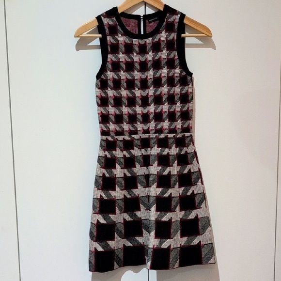 Karen Millen Black Red White Houndstooth Knit Mini A-line Dress Size XS 