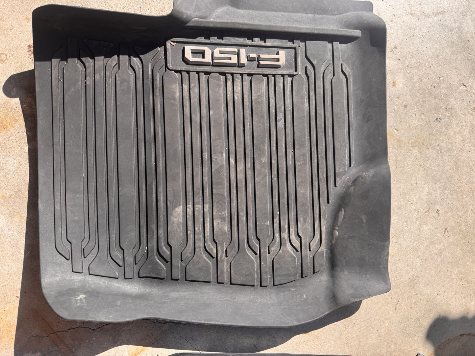 2015+ F150 Rubber Ford Floor Mats Oem