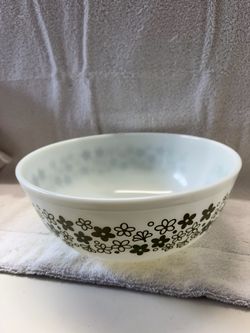Pyrex Large Mixing Bowl