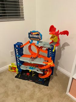 Hot wheels ultimate garage track