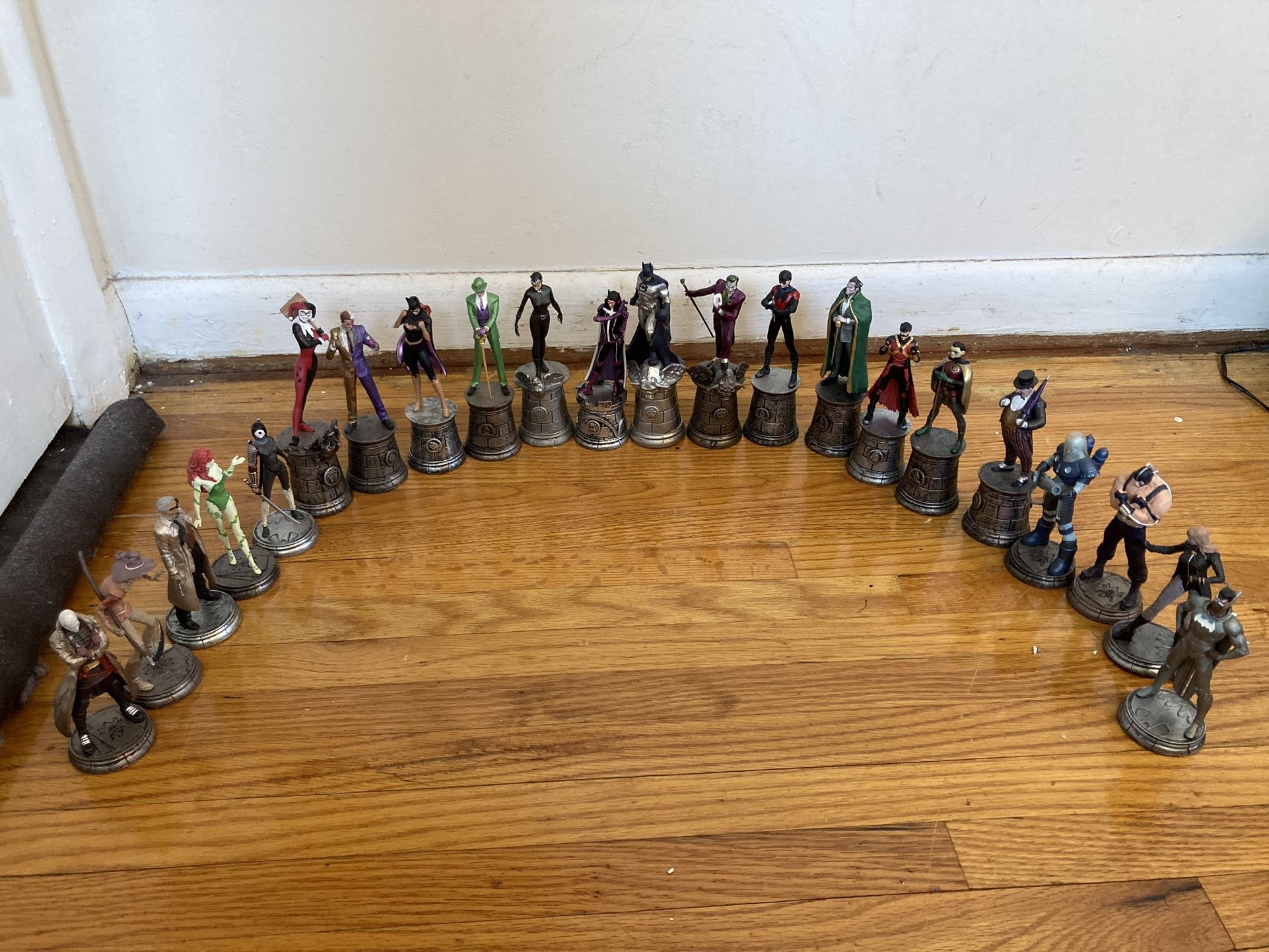 Eaglemoss DC Chess Pieces
