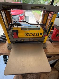 Dewalt DW734 12.5” thickness planer