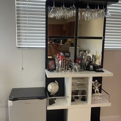 Bar Con Nevera Ejecutiva 