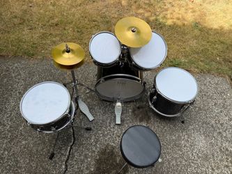 5-piece junior drum set