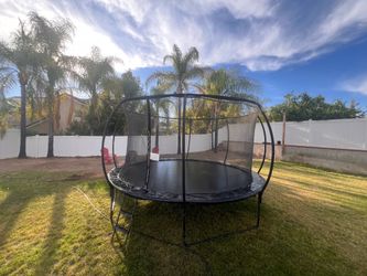 Trampoline 14ft