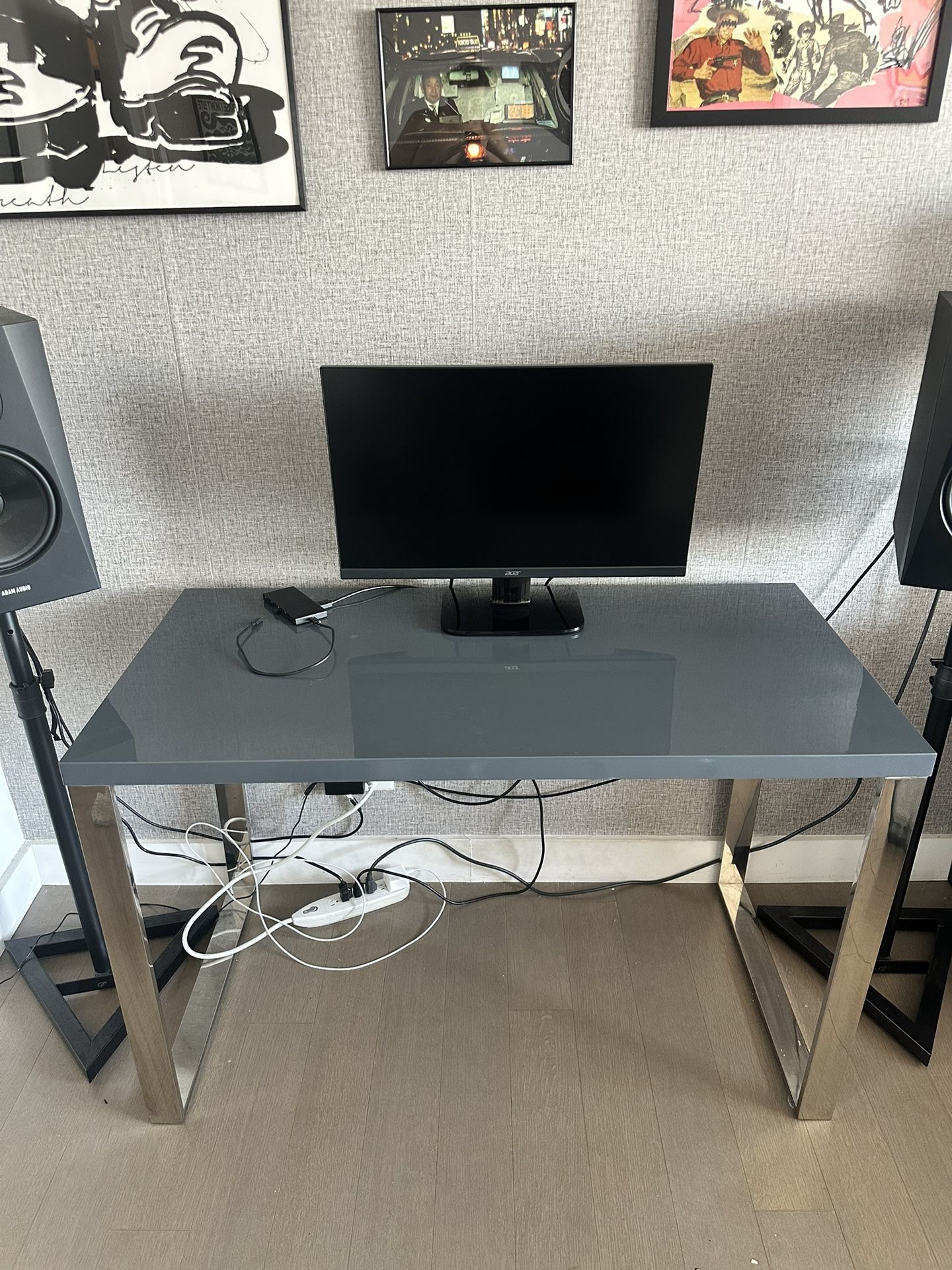 Dillon Euro Desk 48”