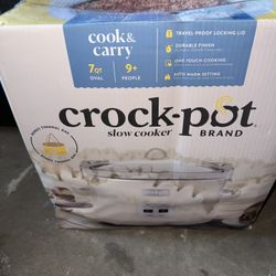 Crock Pot 7 Quarts 