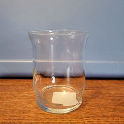 Burnaby Small Hurricane Vase 