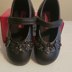 Girls Shoes Sizes 8 And 10