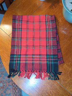 plaid Christmas table runner