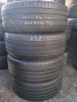 1 set of 4.    235/45/R18 with 75%of tread or life  MICHELIN. MXM4TO