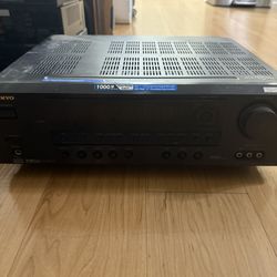 Onkyo HT-R530 AV receiver 
