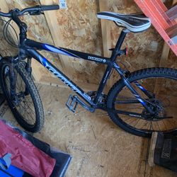 Giant Yukon 19” Mountain Bike 