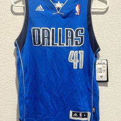 Dallas Mavericks #41 Dirk Nowitzki Size M Adidas basketball jersey
