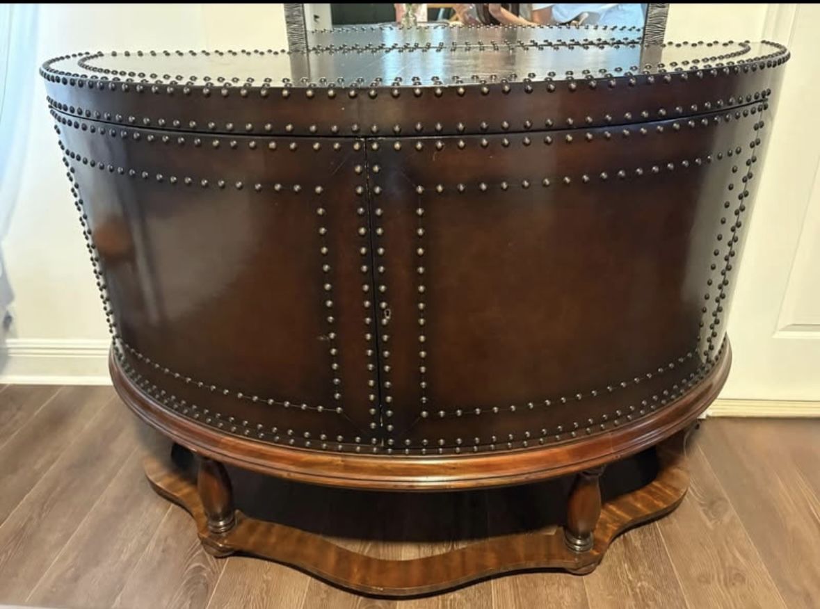 Credenza / Console / Bar Cabinet / Side Table