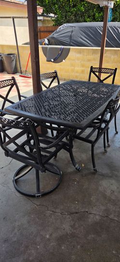 Premium Cast Aluminum Patio Dining Set – 7 Pcs (Includes 2 Swivel Chairs!)
