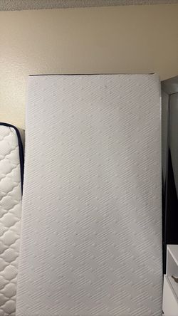 Twin bed mattress