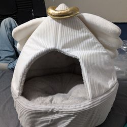 Angel cat Bed