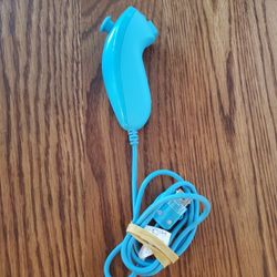  Nintendo Wii  video game Video Game Teal Blue  numchucks 