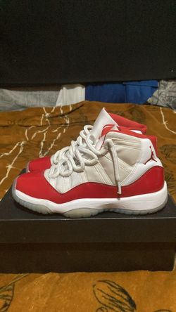 Jordan’s 11 Retro Cherry size 5.5y