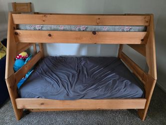 Solid Wood Twin Bunk Bed Frame with Trundle Bed