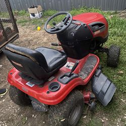  Lawn Tractor New Tires And Battery Very Good Conditions!