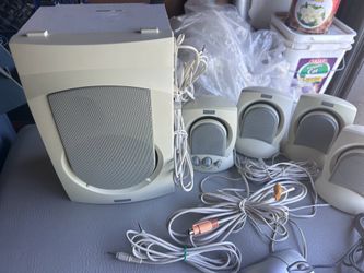 Altec Lansing 4.1 Computer Speaker System with Subwoofer and Mouse