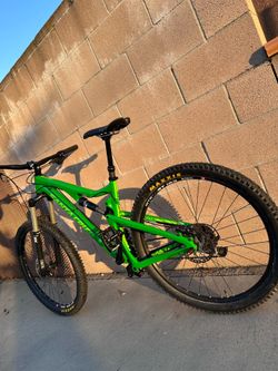 Santa Cruz Bronson