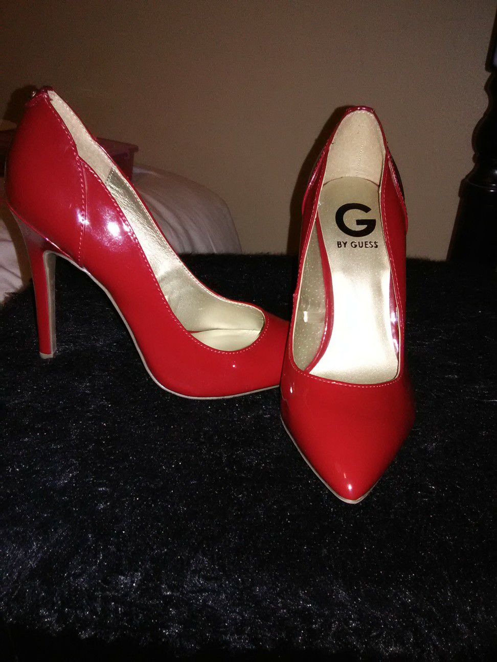 Size seven heels brand new