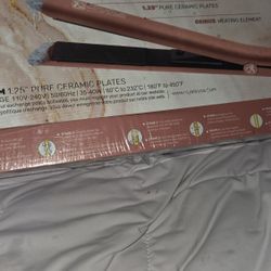 ROYALE PLATINUM STRAIGHTENING IRON BRAND NEW SEALED 
