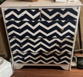 Free Dresser