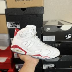 Jordan Red Oreo 6s size 10.5 Close To VNDS