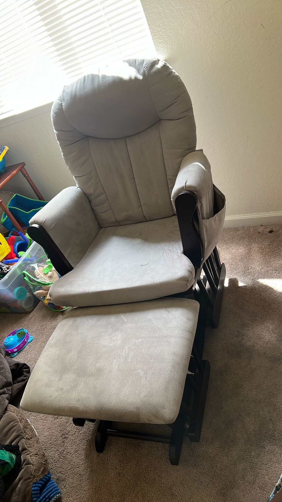 πͺβ¨ Ottoman Glider Rocking Chair