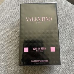 Valetino Born In Roma