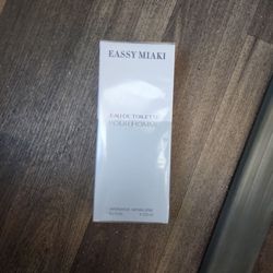 Eassy Miaki Perfume