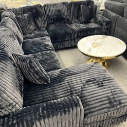 Stunning Cozy Style Sectional 