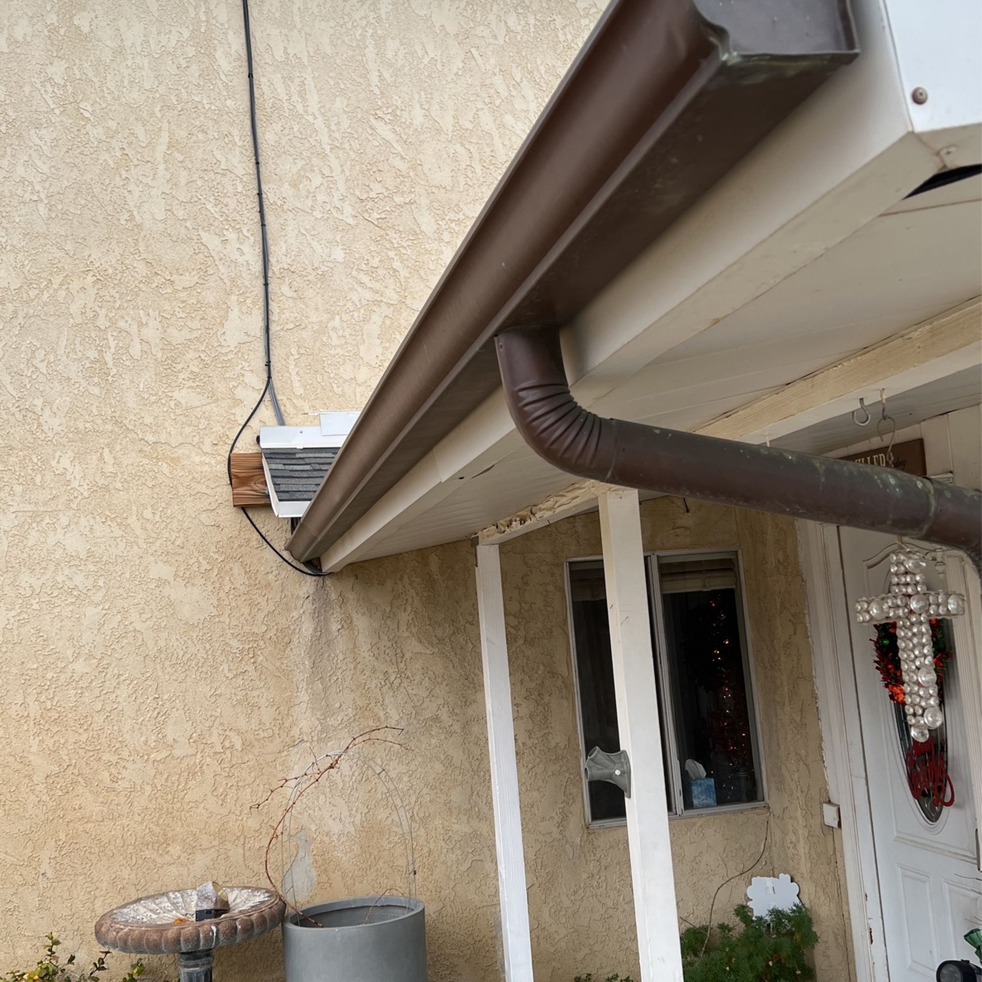 Seamless Gutter Machine