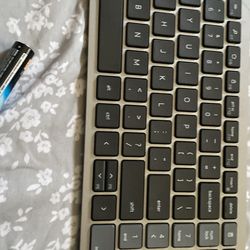Bluetooth keyboard
